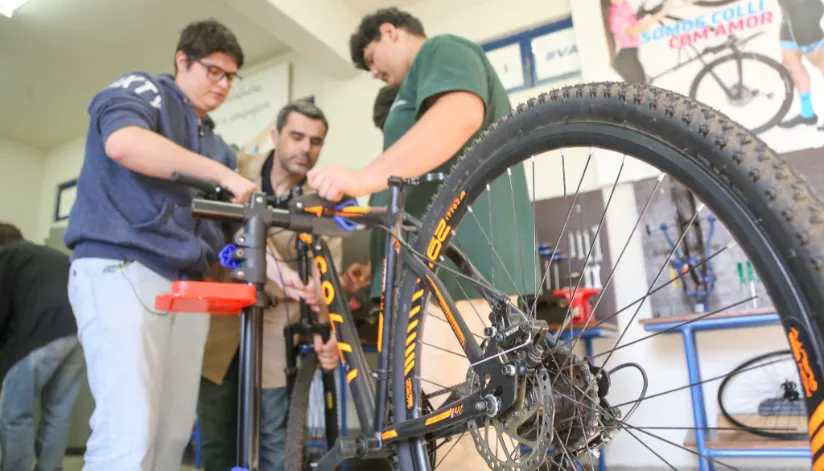 Prefeitura de Maringá abre inscrições para curso gratuito de Mecânica de Bicicletas Prefeitura de Maringá abre inscrições para curso gratuito de Mecânica de Bicicletas
