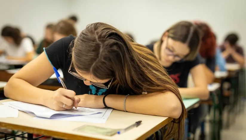 Inscrições para Vestibular de Verão da UEM terminam nesta terça (19)