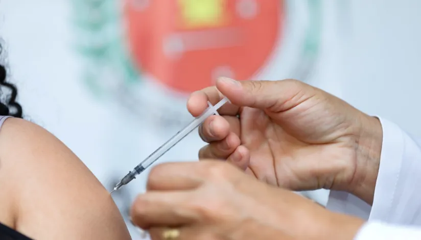 Maringá inicia campanha de vacinação contra poliomielite e multivacinação em 33 UBSs