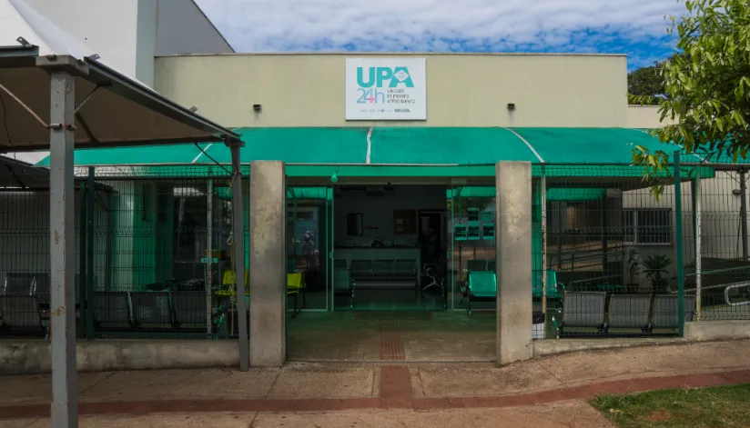 Prefeitura de Maringá abre credenciamento para novos profissionais de saúde Prefeitura de Maringá abre credenciamento para novos profissionais de saúde