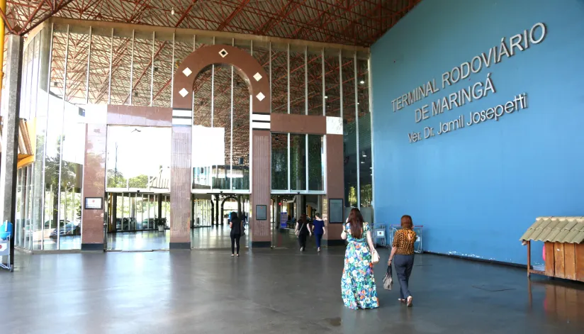 Terminal Rodoviário de Maringá terá embarque e desembarque de ônibus e vans de turismo Terminal Rodoviário de Maringá terá embarque e desembarque de ônibus e vans de turismo