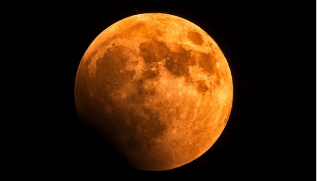 ‘Lua cheia do veado’: saiba como observar fenômeno que aparece no céu nesta quinta (10)