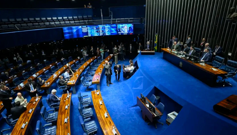 Senado aprova isenção de Imposto de Renda para quem ganha até dois salários-mínimos