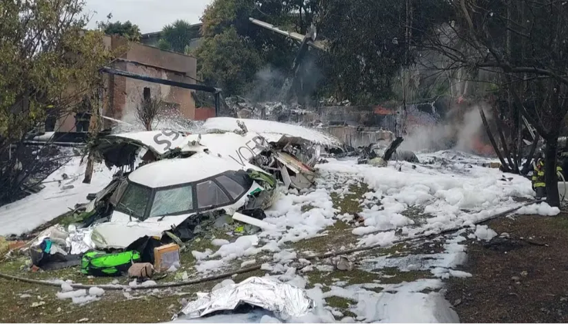 Paraná decreta luto oficial de três dias pelo acidente aéreo em Vinhedo Paraná decreta luto oficial de três dias pelo acidente aéreo em Vinhedo