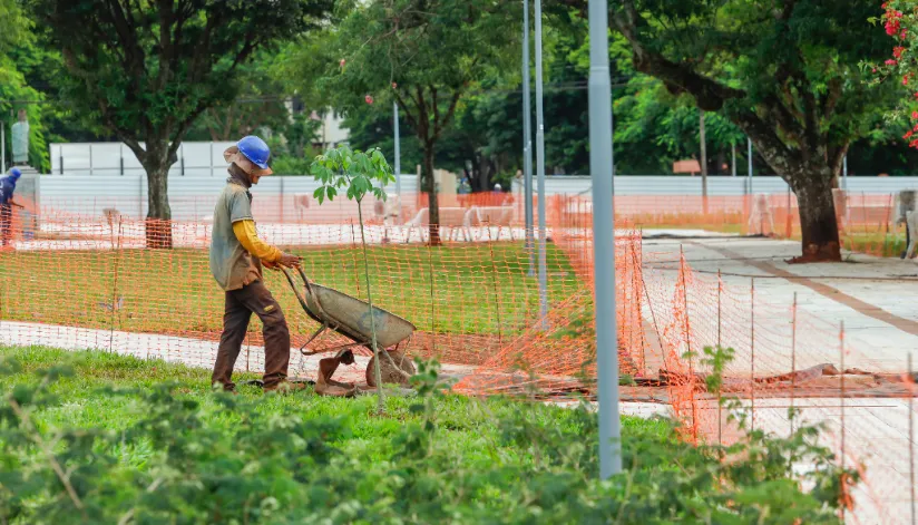 Cronograma de obras do Eixo Monumental é atualizado pela Prefeitura; confira as datas de entrega