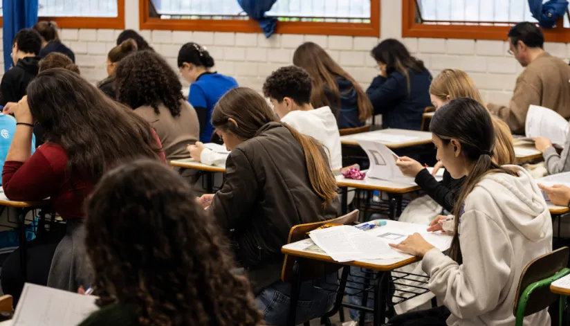 Gabaritos provisórios dos vestibulares de Inverno e EaD da UEM já estão disponíveis Gabaritos provisórios dos vestibulares de Inverno e EaD da UEM já estão disponíveis