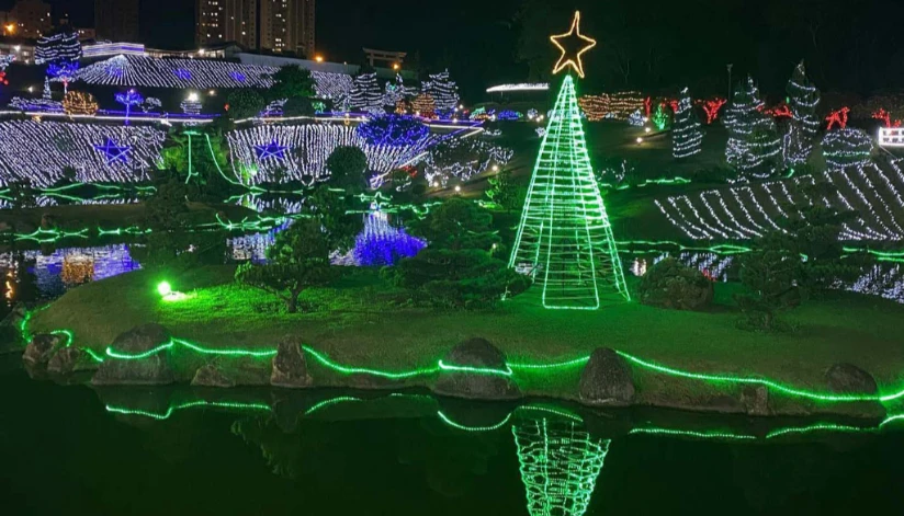 Prefeitura de Maringá abre licitação de até R$ 1,7 milhão para decoração natalina no Parque do Japão