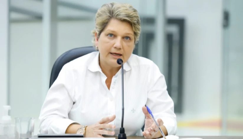 Câmara de Maringá cassa mandato da vereadora Cris Lauer